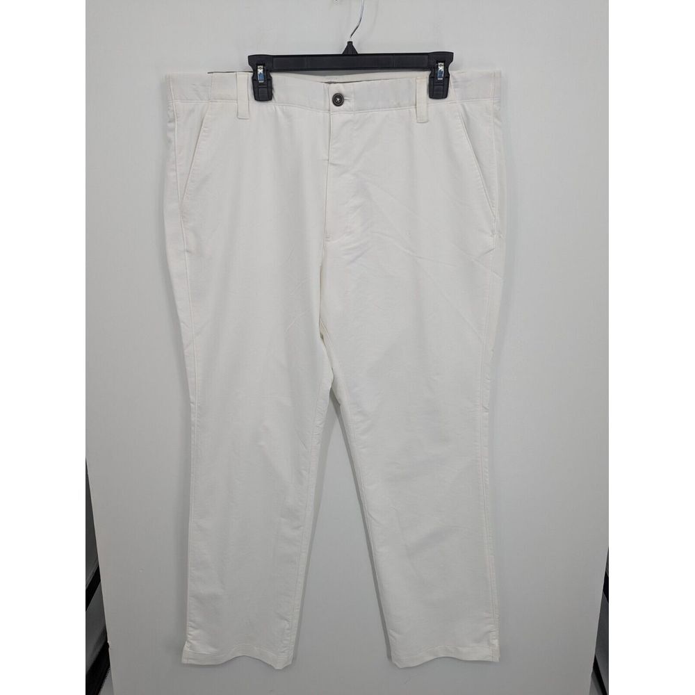 Under Armour Men's Match Play White Performance Stretch Golf Pants, 40x32, NEW